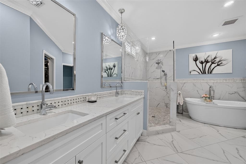 70 ISLAND CIRCLE photo 18