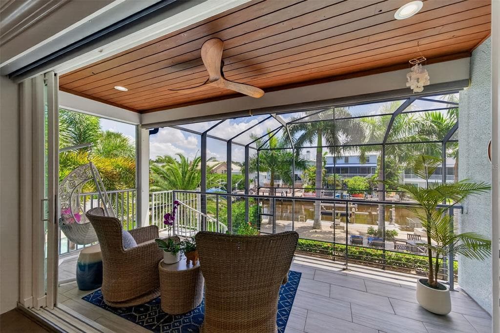 70 ISLAND CIRCLE photo 15