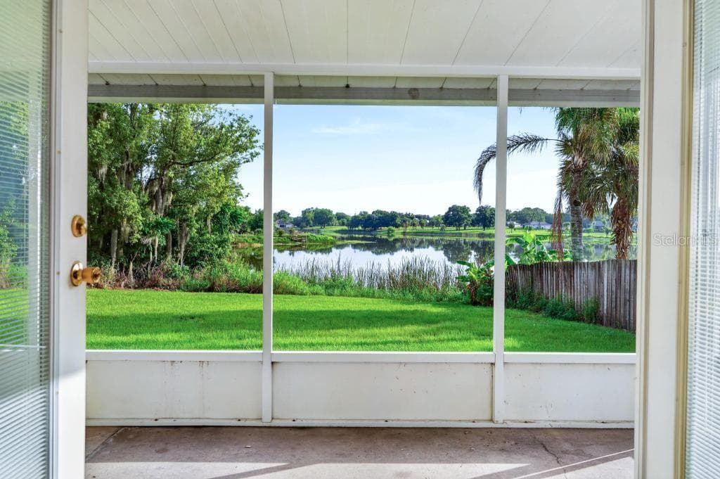 57 CAYMAN CIRCLE photo 2