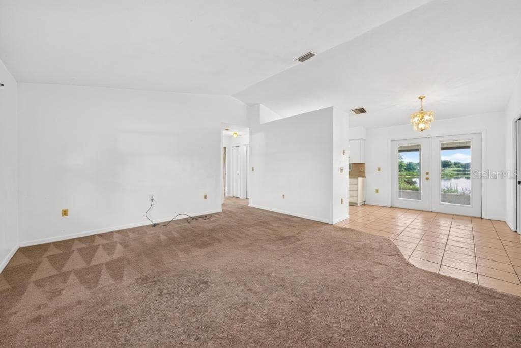 57 CAYMAN CIRCLE photo 10