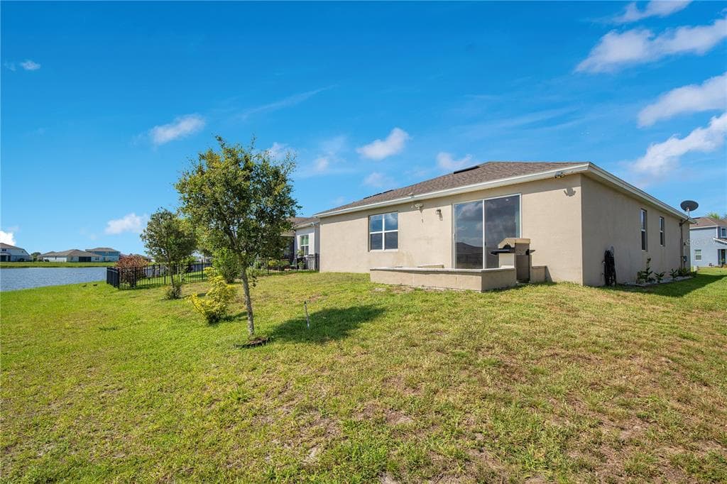 5133 CHICKADEE STREET photo 19