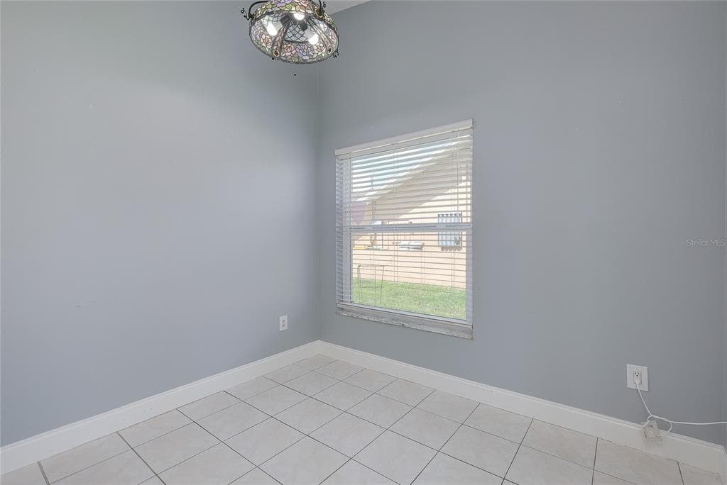 22234 TENNYSON AVENUE photo 25