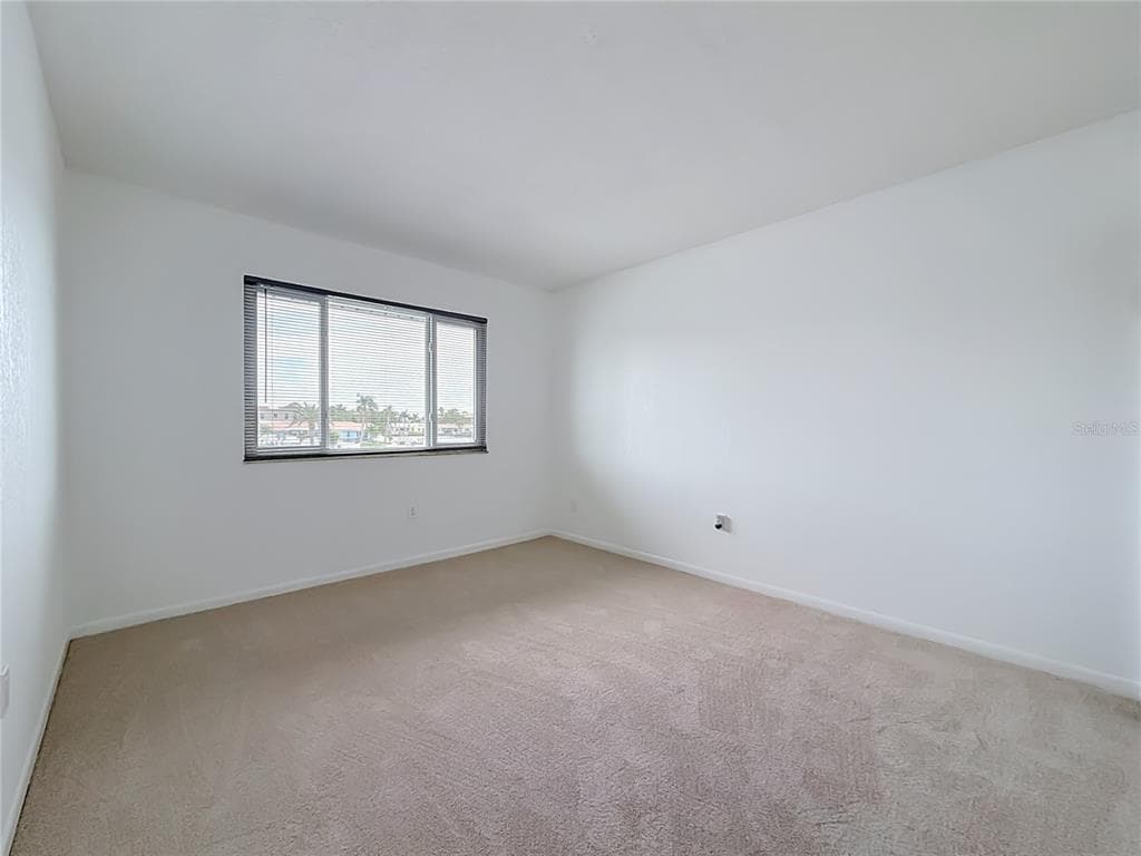 6537 CAPE HATTERAS WAY NE 2 photo 24