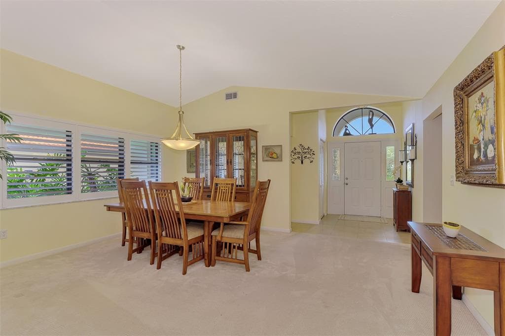 1934 COVE POINTE DRIVE photo 12
