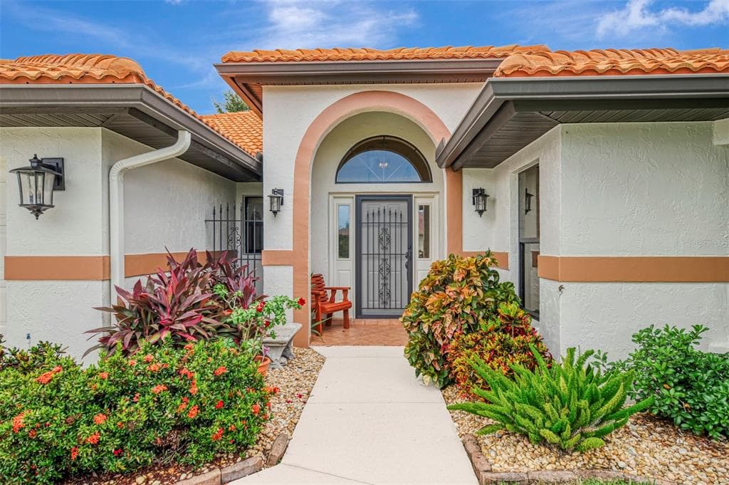 1934 COVE POINTE DRIVE photo 5
