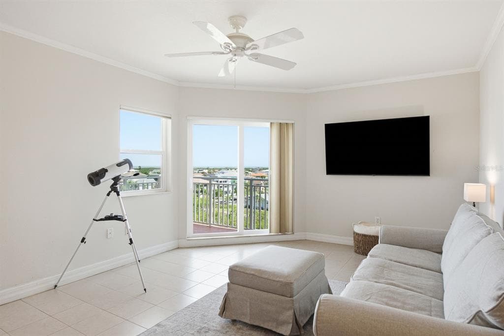 4516 SEAGULL DRIVE 701 photo 5