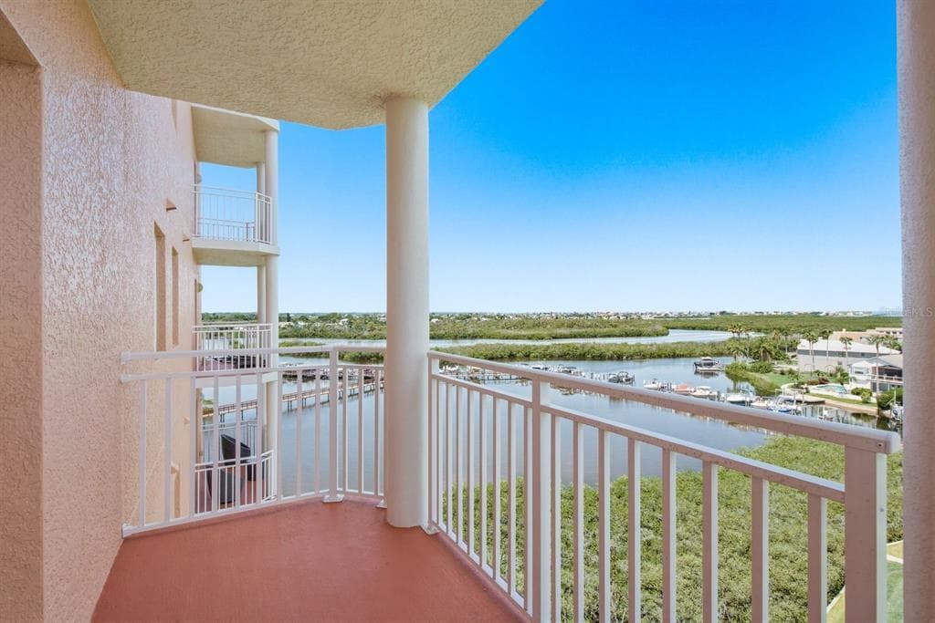 4516 SEAGULL DRIVE 701 photo 25