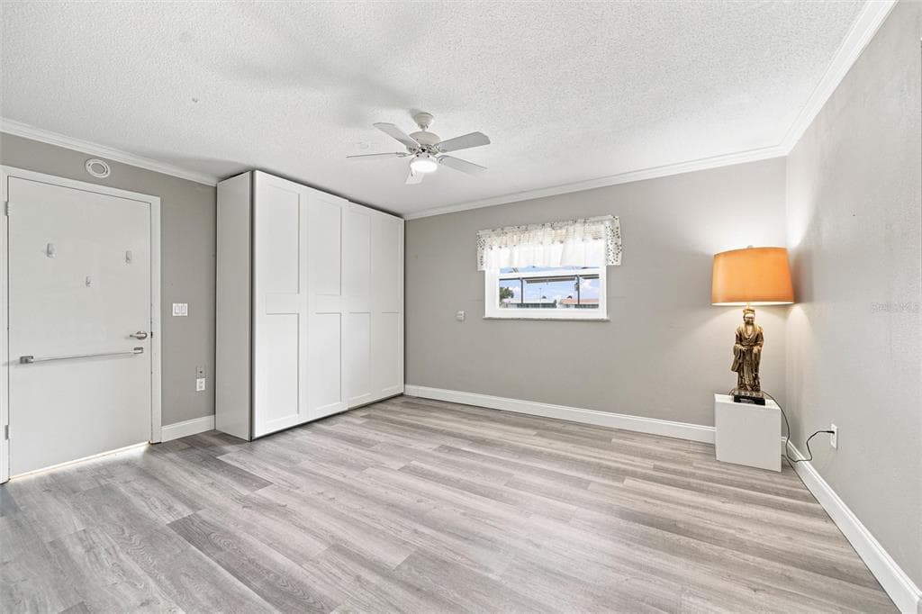1811 MILFORD CIRCLE photo 16