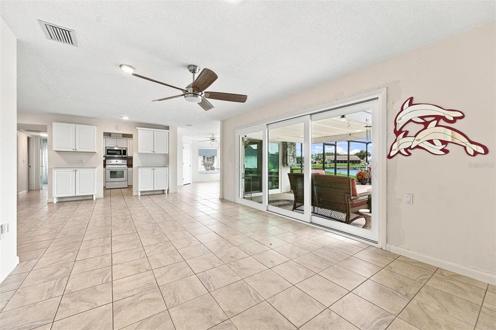 1811 MILFORD CIRCLE photo 9