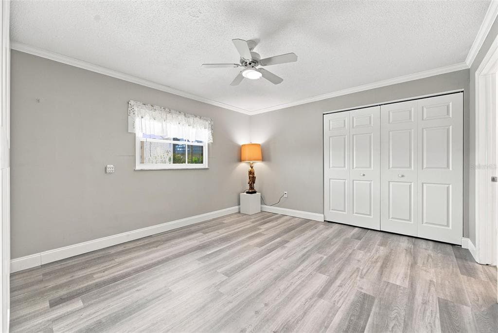 1811 MILFORD CIRCLE photo 15
