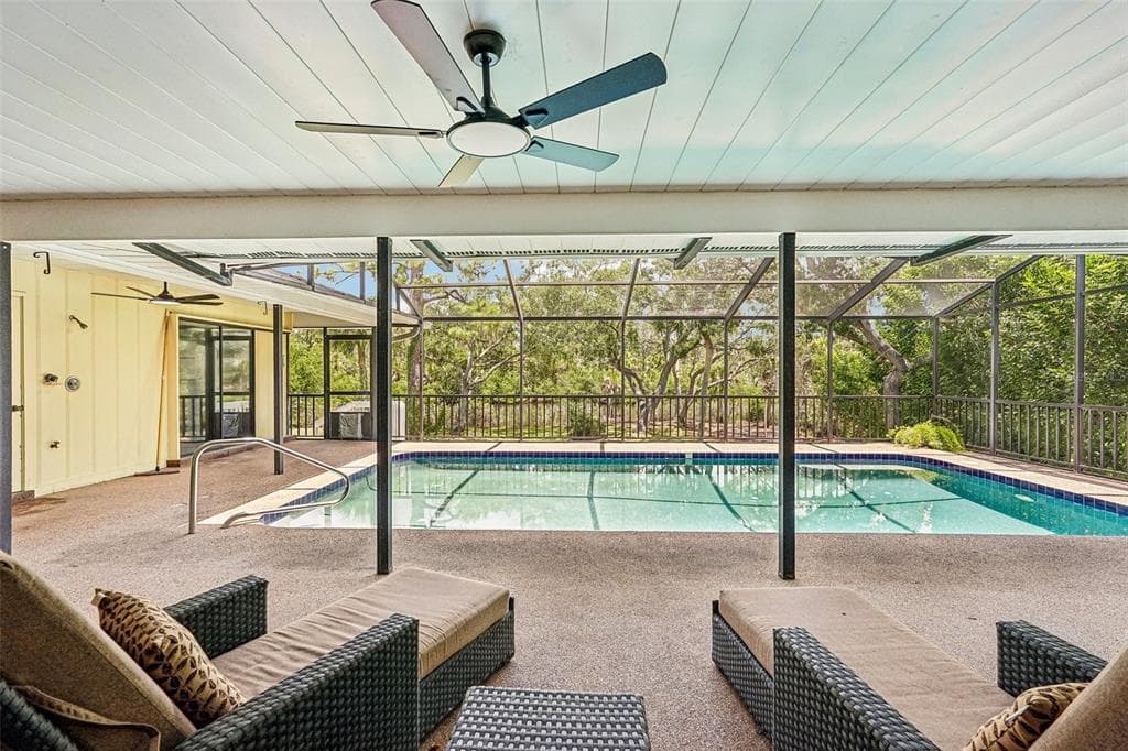 1305 SORRENTO WOODS BOULEVARD photo 3