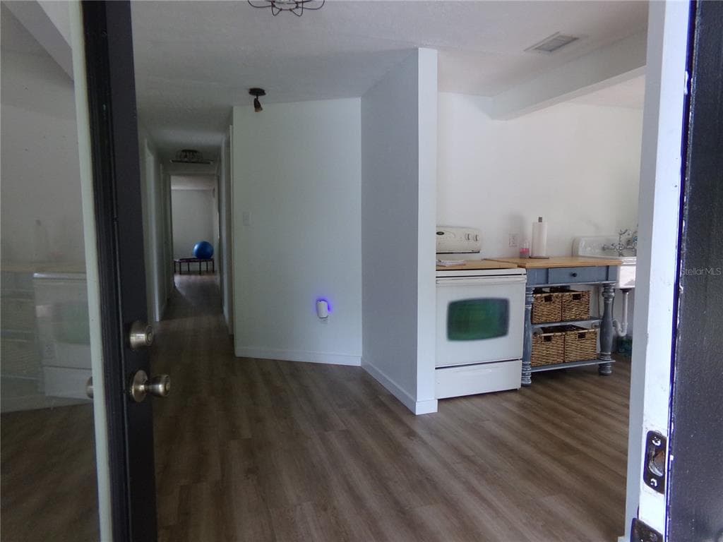 33068 ROUND TABLE ROAD photo 22