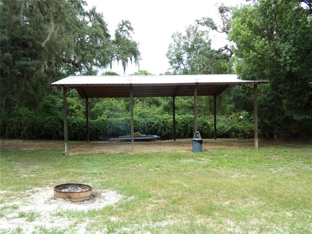 33068 ROUND TABLE ROAD photo 19