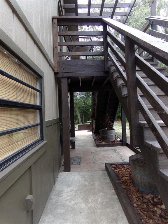 33068 ROUND TABLE ROAD photo 8