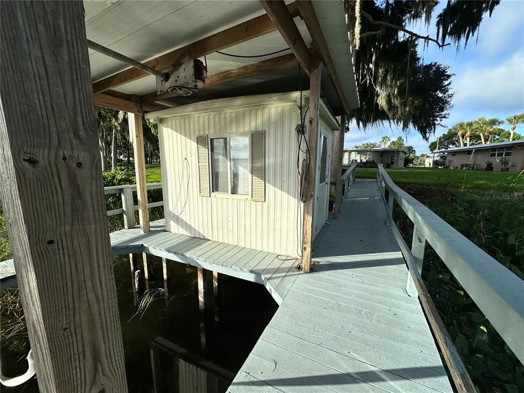 34410 ISLAND DRIVE photo 21