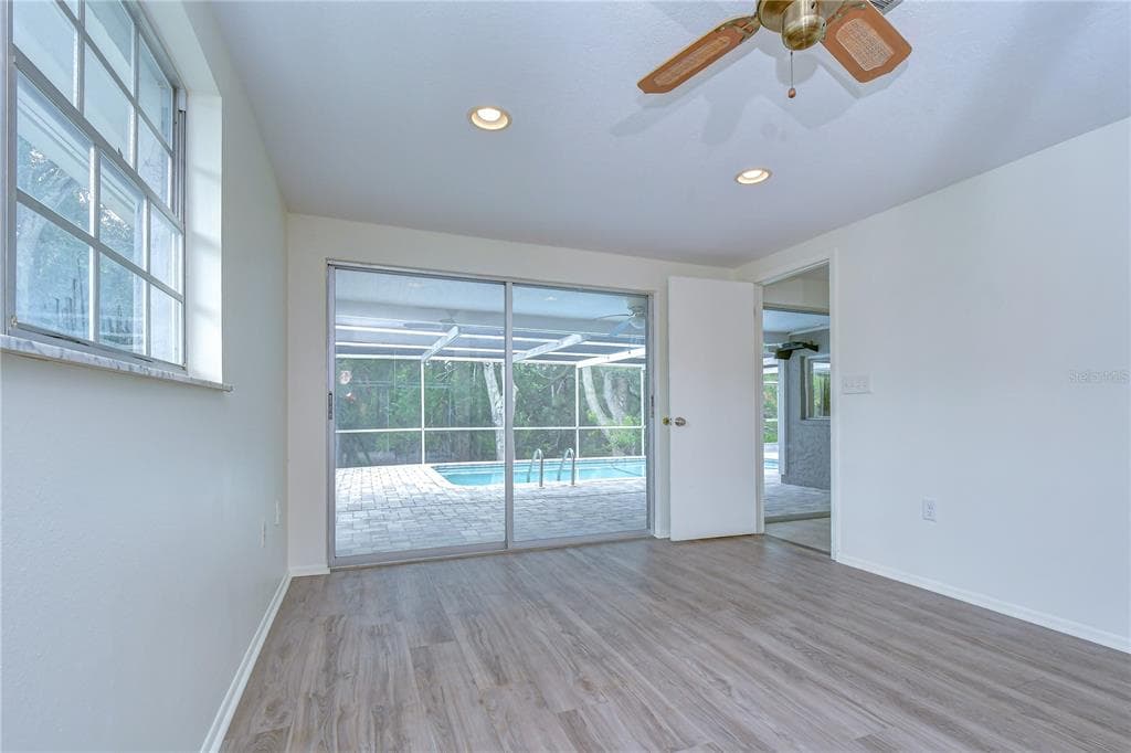 8804 VILLAGE MILL ROW photo 16