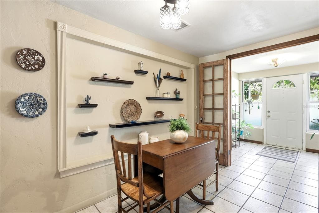 44 BONITA ROAD photo 23