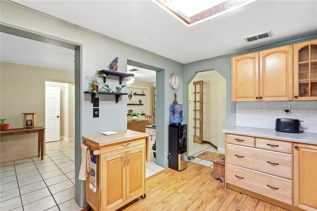 44 BONITA ROAD photo 18