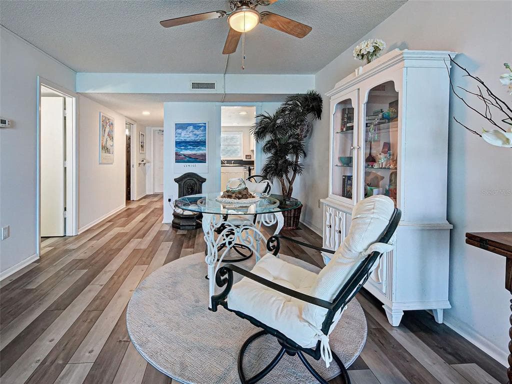 633 ALHAMBRA ROAD 1006 photo 10