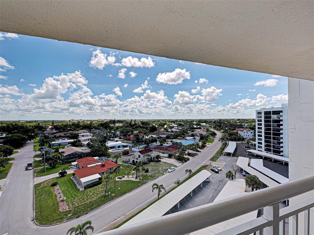 633 ALHAMBRA ROAD 1006 photo 4