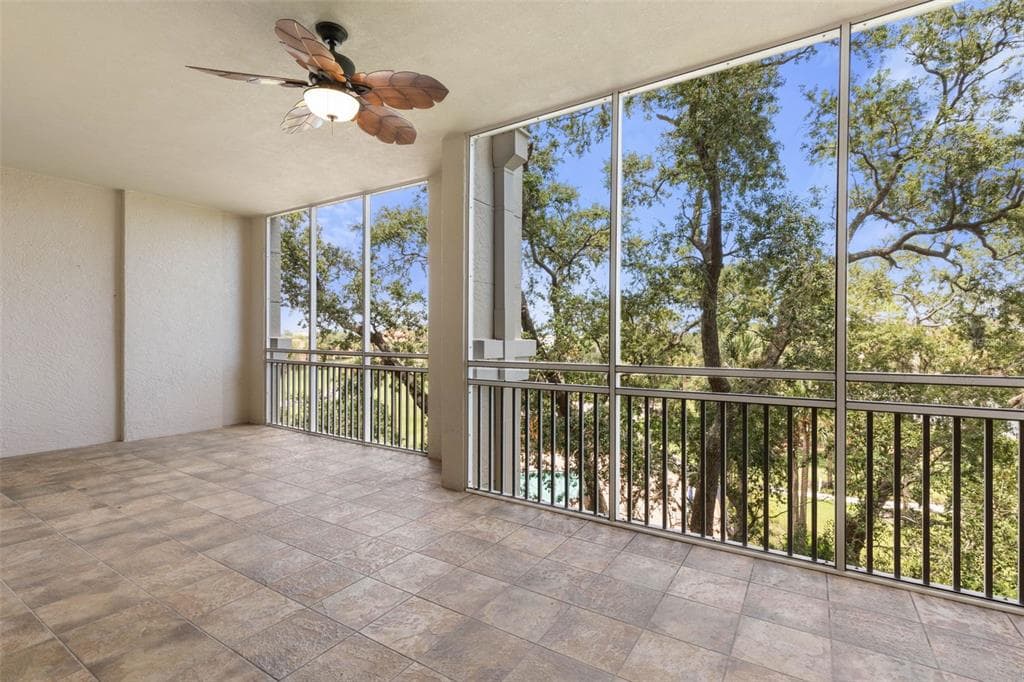 146 PALM COAST RESORT BOULEVARD 405 photo 9