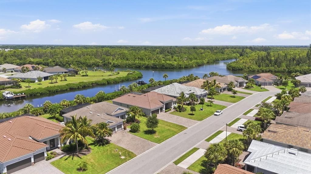 15040 SPANISH POINT DRIVE photo 4