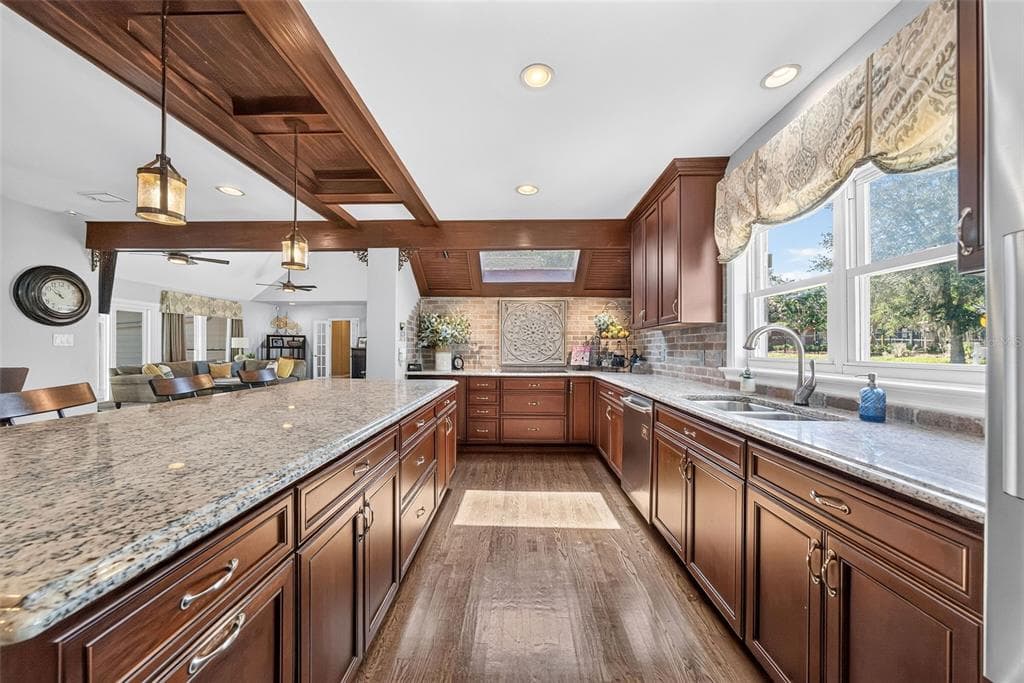 12085 SANDY SHORES DRIVE D photo 13