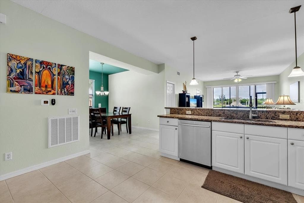 3500 MONDOVI COURT 811 photo 12