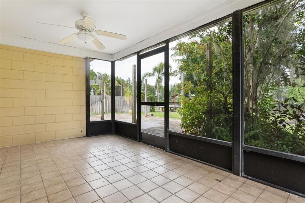 2801 WILSON CIRCLE photo 22