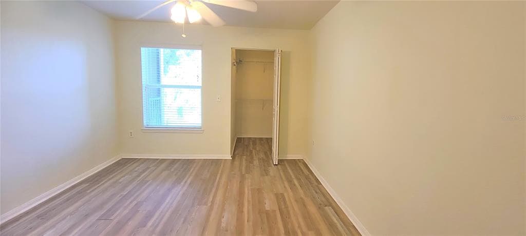 940 VILLAGE TRAIL 4-202 photo 12