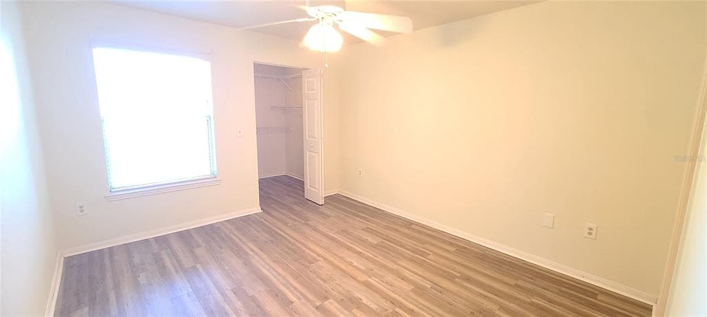 940 VILLAGE TRAIL 4-202 photo 11