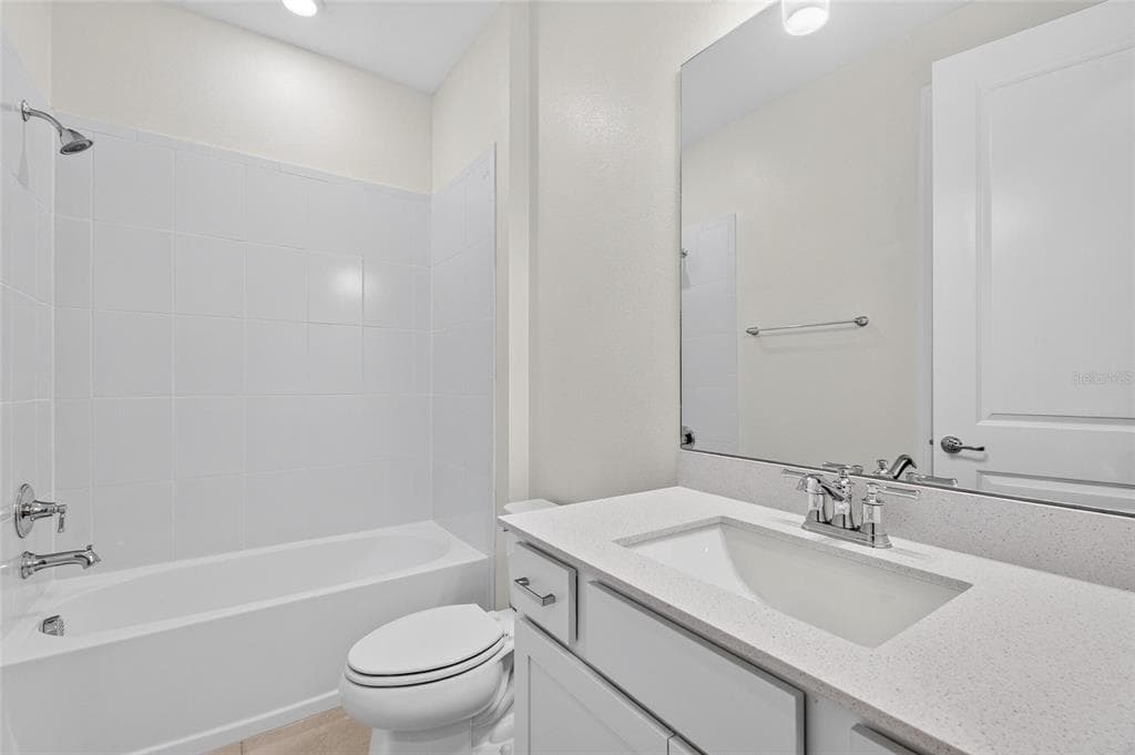9426 LAMINE WAY photo 17