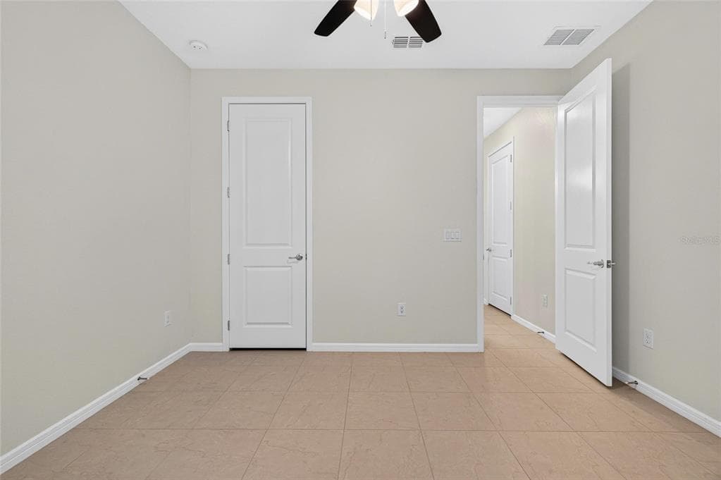 9426 LAMINE WAY photo 19