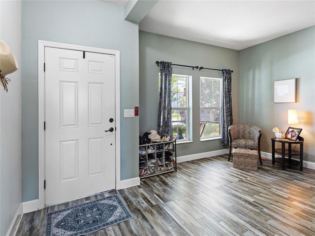 11323 80TH STREET E photo 3