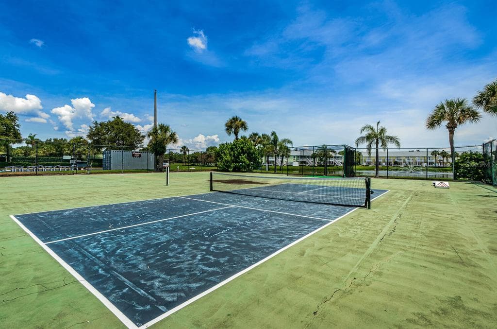 5215 COQUINA KEY DRIVE SE B photo 2