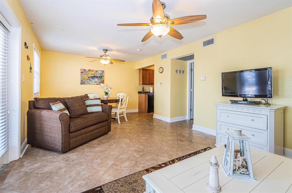 5215 COQUINA KEY DRIVE SE B photo 22