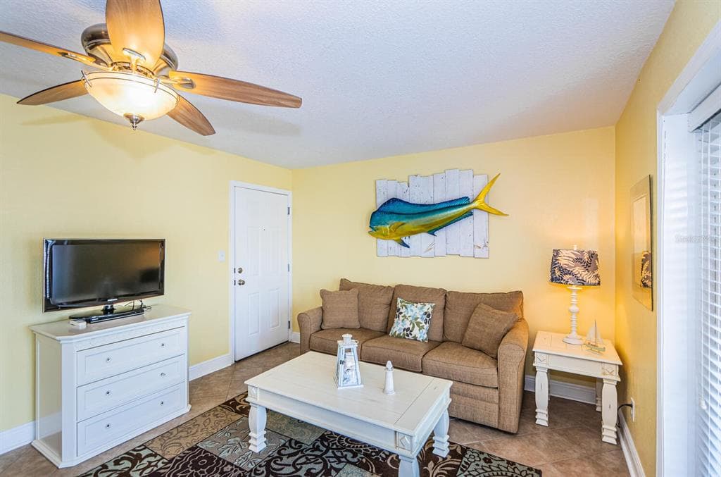 5215 COQUINA KEY DRIVE SE B photo 20