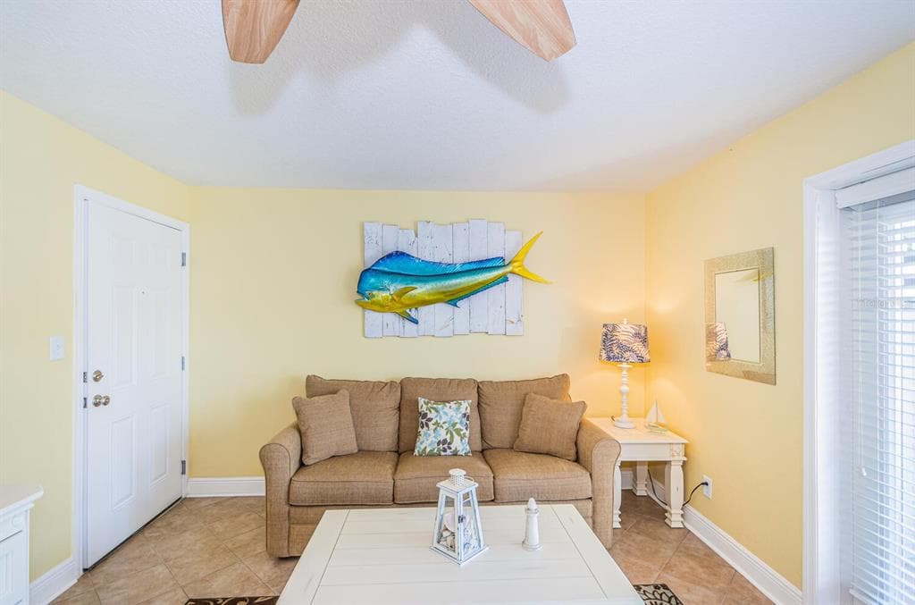 5215 COQUINA KEY DRIVE SE B photo 21