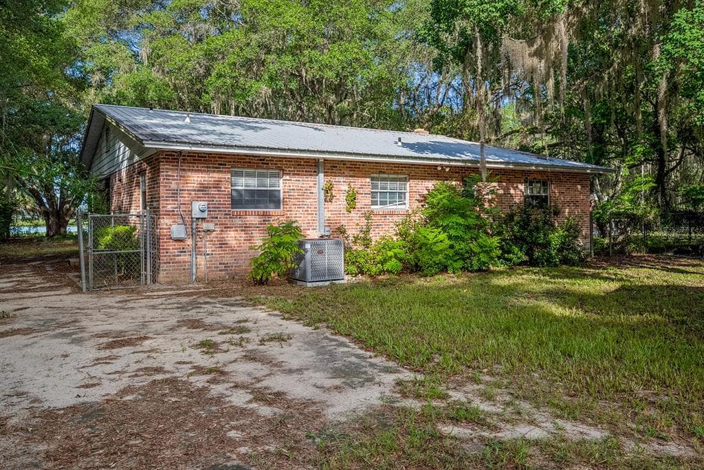 7908 LAKE GENEVA LANE photo 1