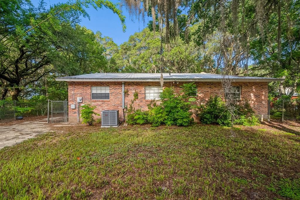 7908 LAKE GENEVA LANE photo 9