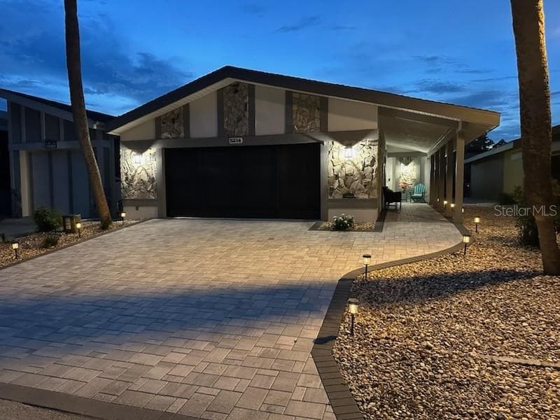 5214 S RIVERVIEW CIRCLE photo 6