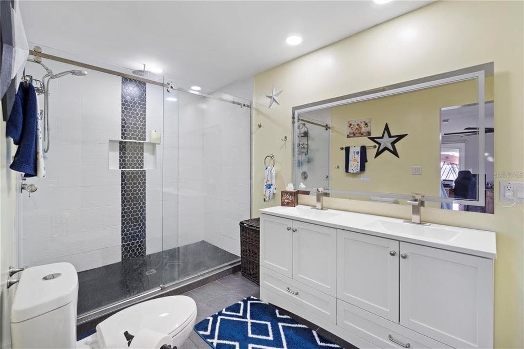 15525 VILLA CITY ROAD photo 8