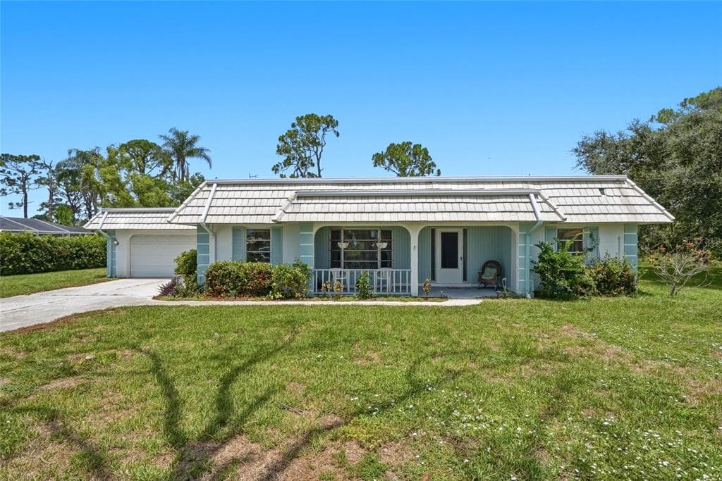 427 RUBENS DRIVE photo 1