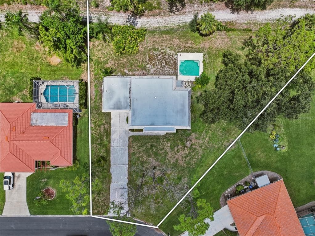 427 RUBENS DRIVE photo 5