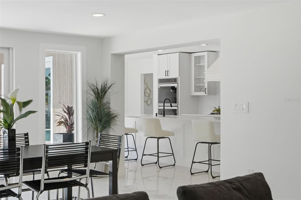 5101 DOVER STREET NE photo 12