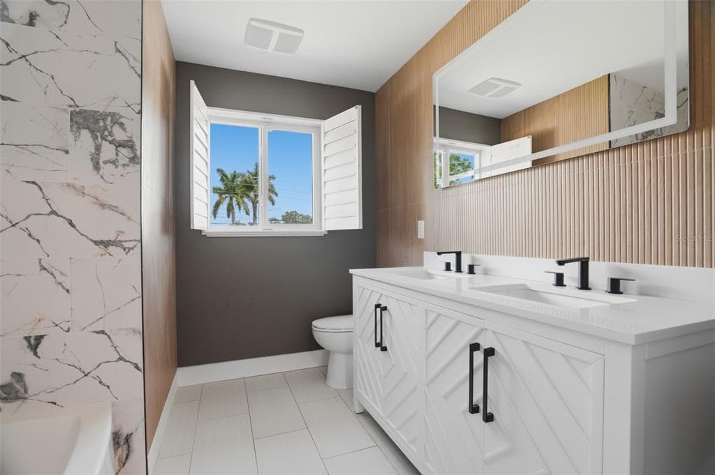 5101 DOVER STREET NE photo 20