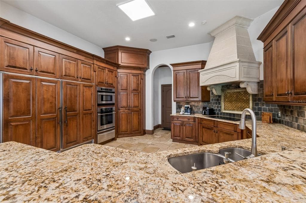 13250 BELLARIA CIRCLE photo 18
