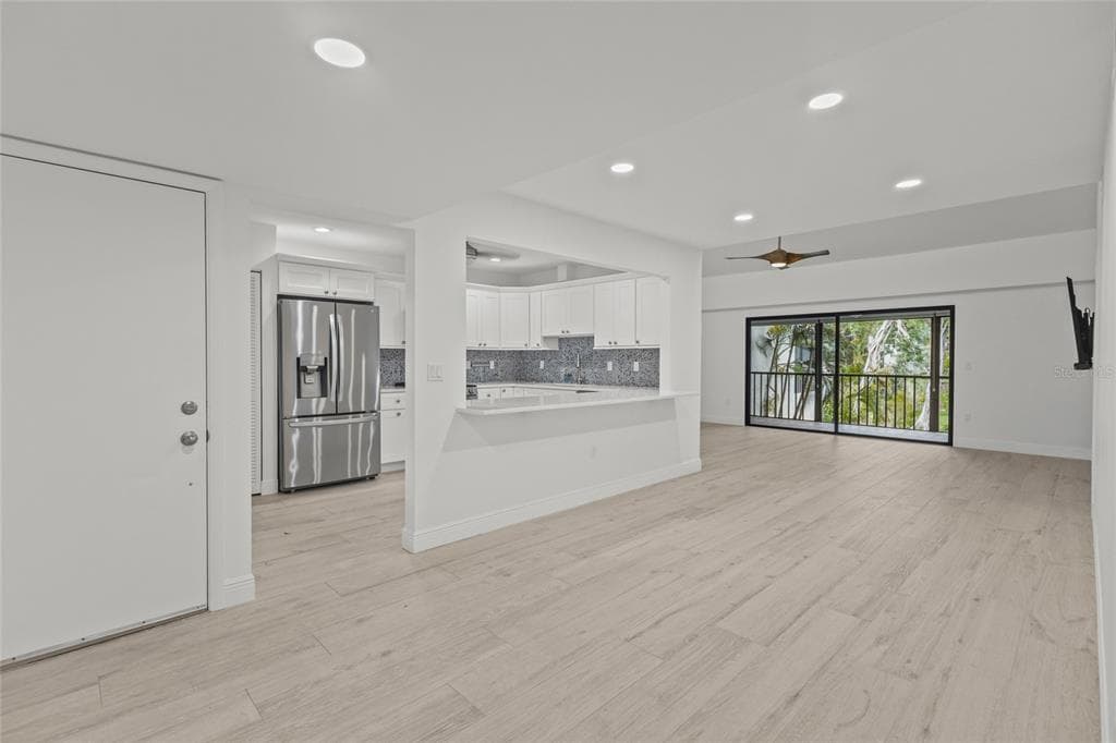 1508 PELICAN COVE ROAD 235 photo 3