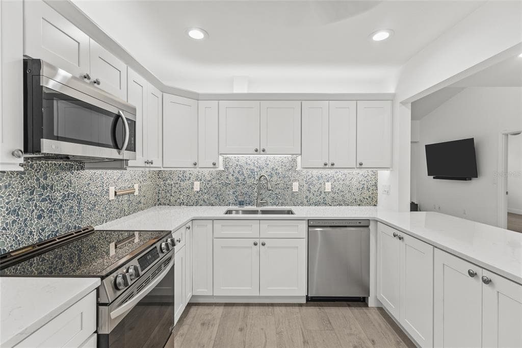 1508 PELICAN COVE ROAD 235 photo 8