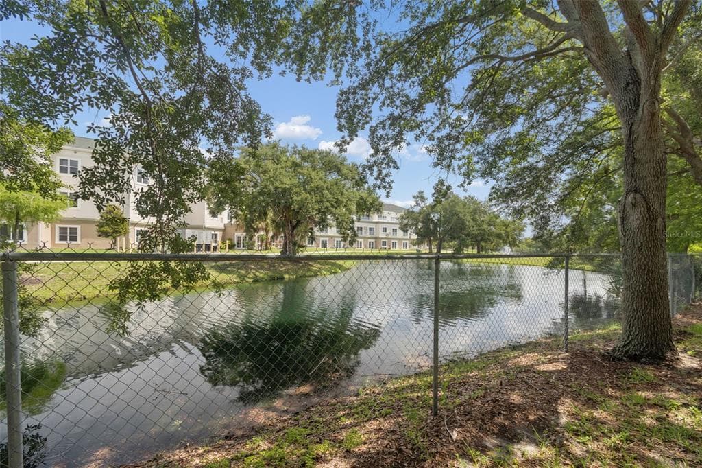 3074 LAKE BAYSHORE DR O-120 photo 22